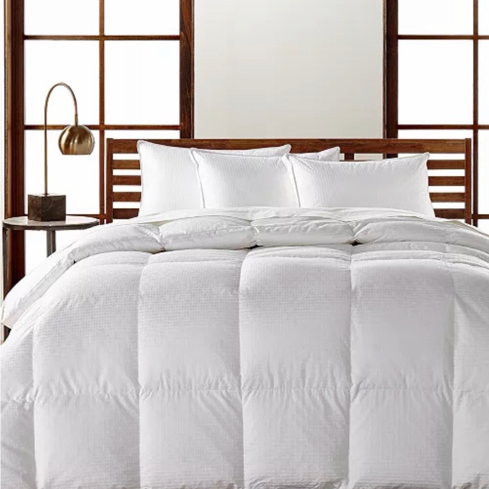 Hotel Collection European Down Duvet Insert King Jacquard Lightweight